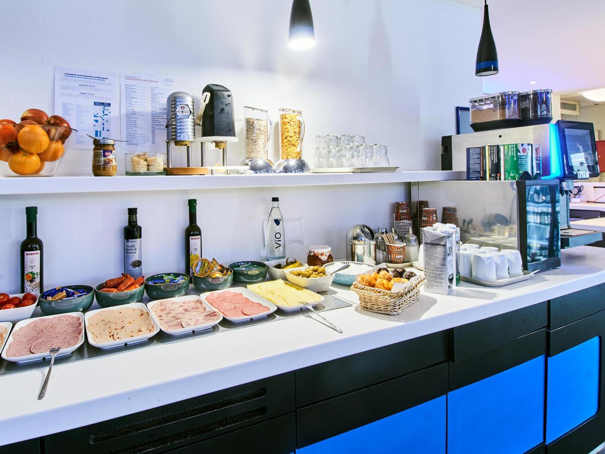 B&B Hotel Wiesbaden-Ost Екстериор снимка