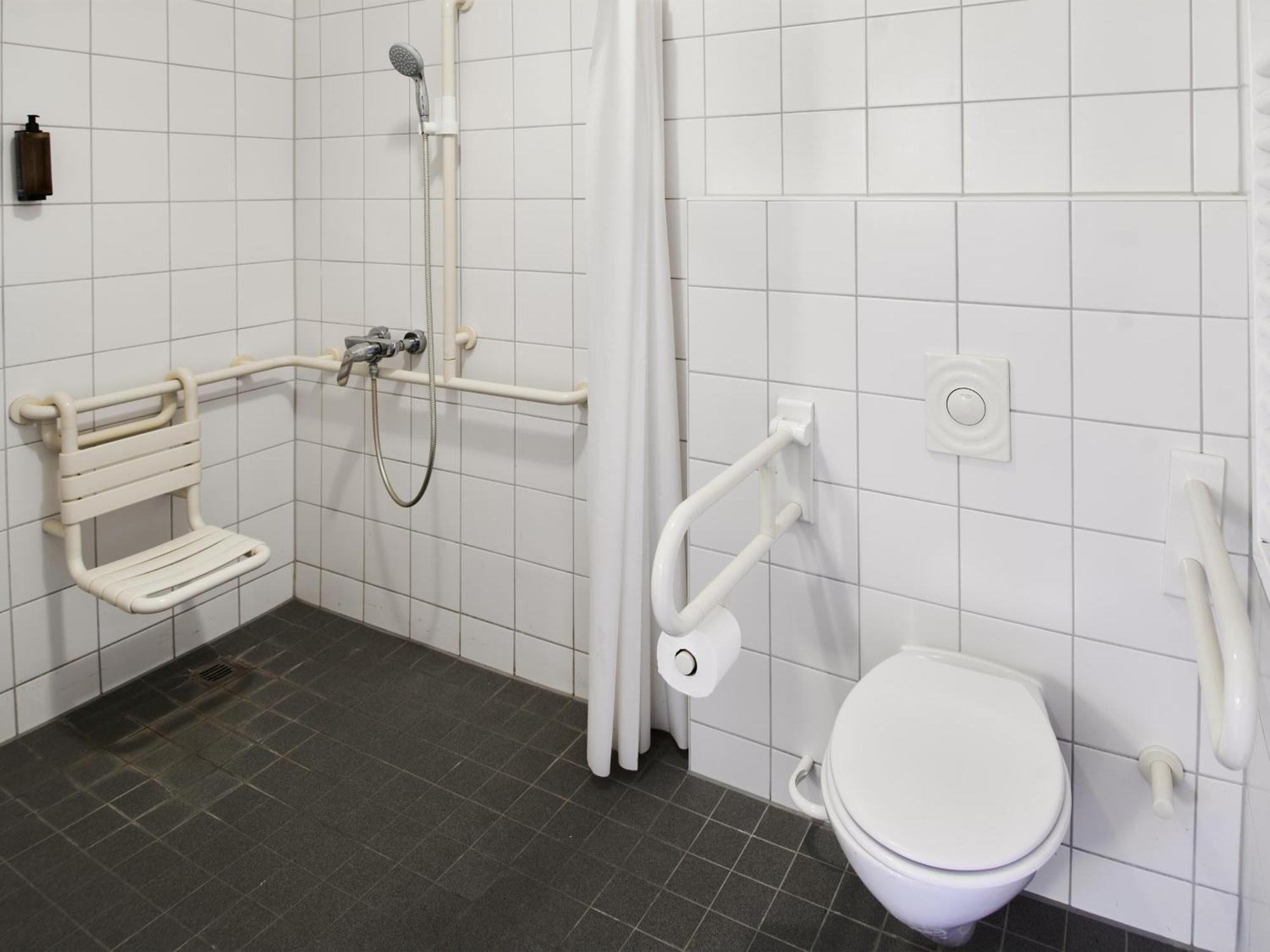 B&B Hotel Wiesbaden-Ost Екстериор снимка